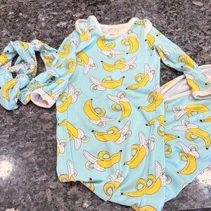 Blue bananas Little Sleepies Gown with two matching headbands
